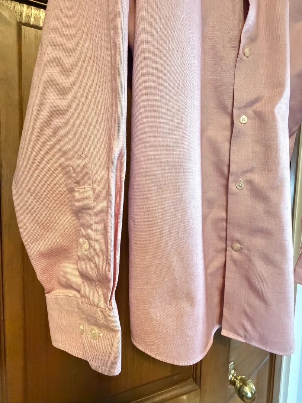 Banana Republic Men's red and white checkered long-Sleeve Dress Shirt